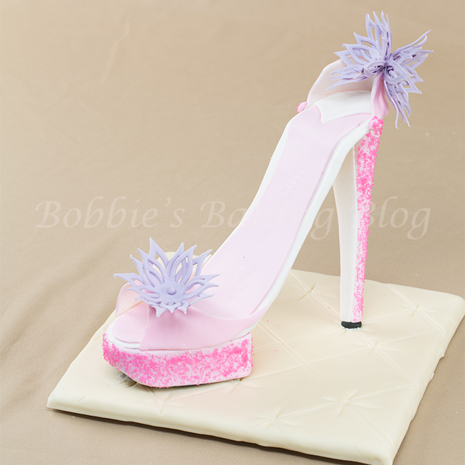 Louboutin Bling Heel Shoe Cake Topper - in fondant and diamantes - non  edible | Shoe cakes, Shoe cake, Bling heels